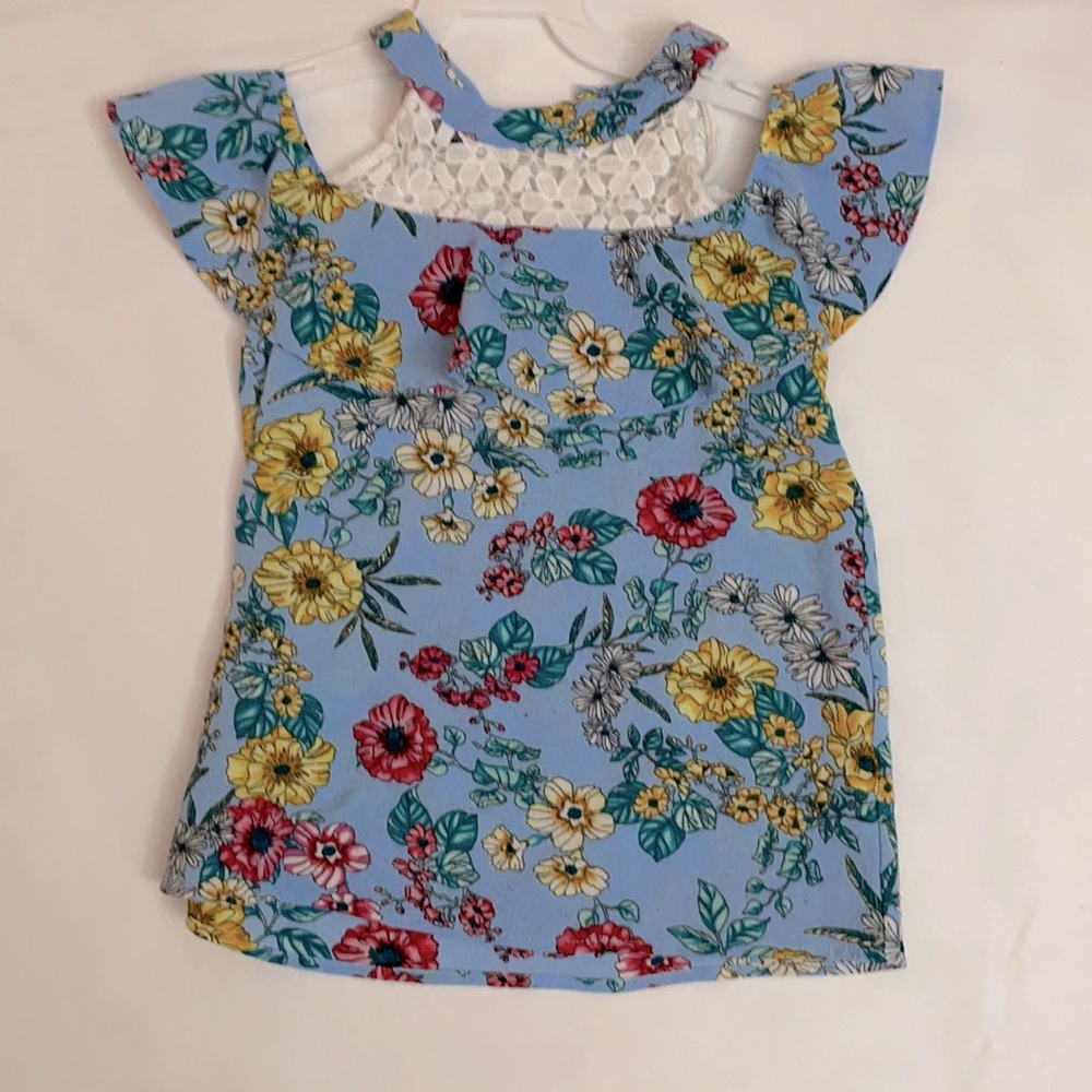 Cute flower shirt